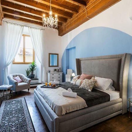 Historic Center Palace - Huge 4 Bedrooms Santa Croce Apartment - By LikehomeFlorencia Exterior foto
