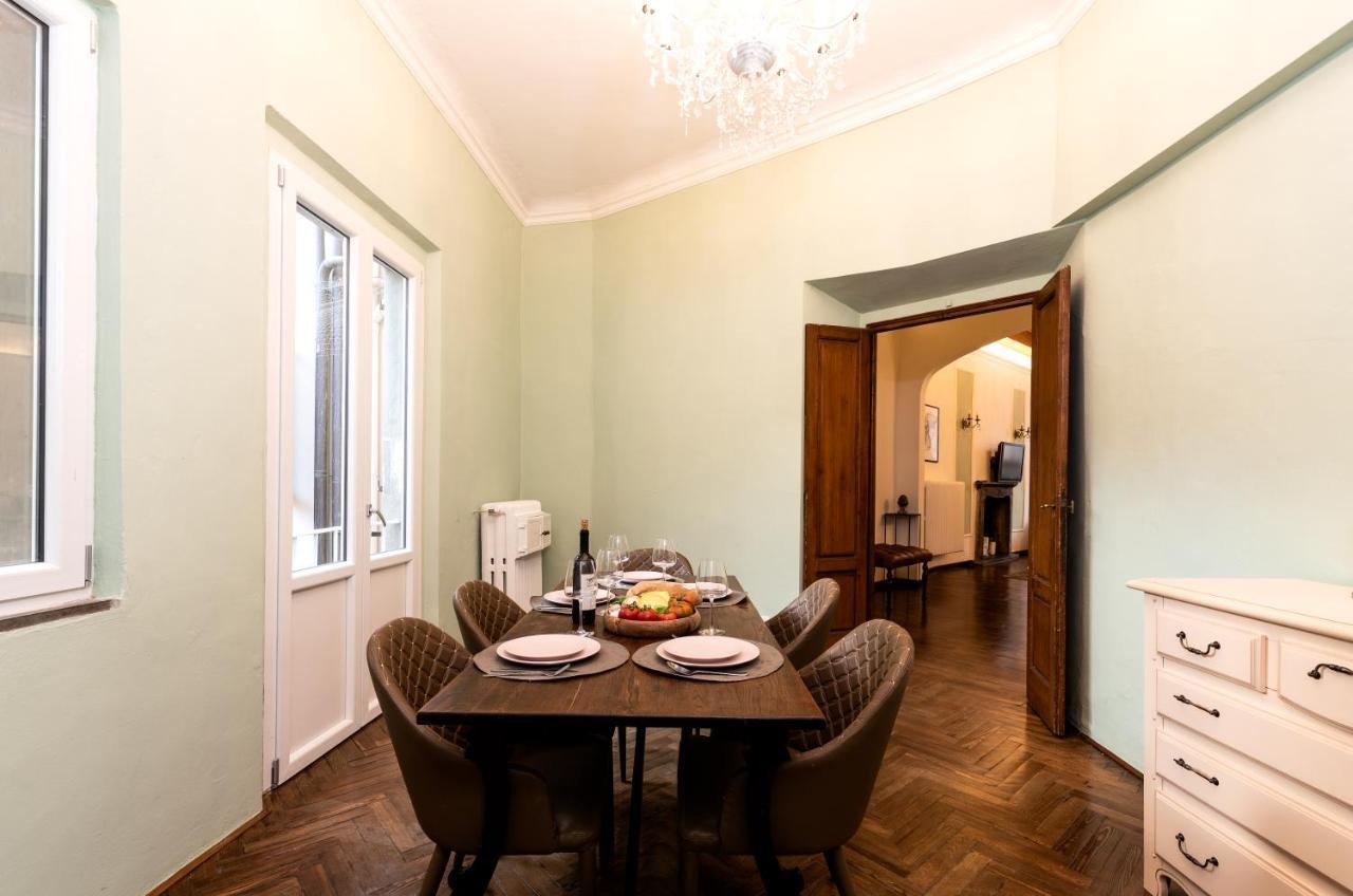 Historic Center Palace - Huge 4 Bedrooms Santa Croce Apartment - By LikehomeFlorencia Exterior foto